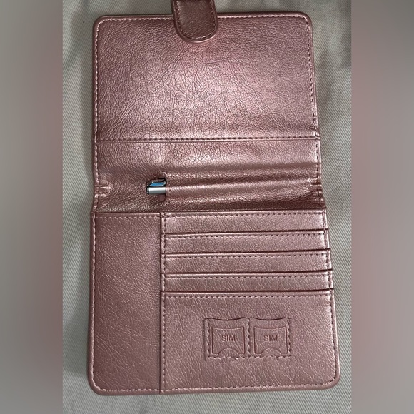 Passport and Cards Holder Pink Folding Wallet Compact Travel Accessor - Picture 2 of 3